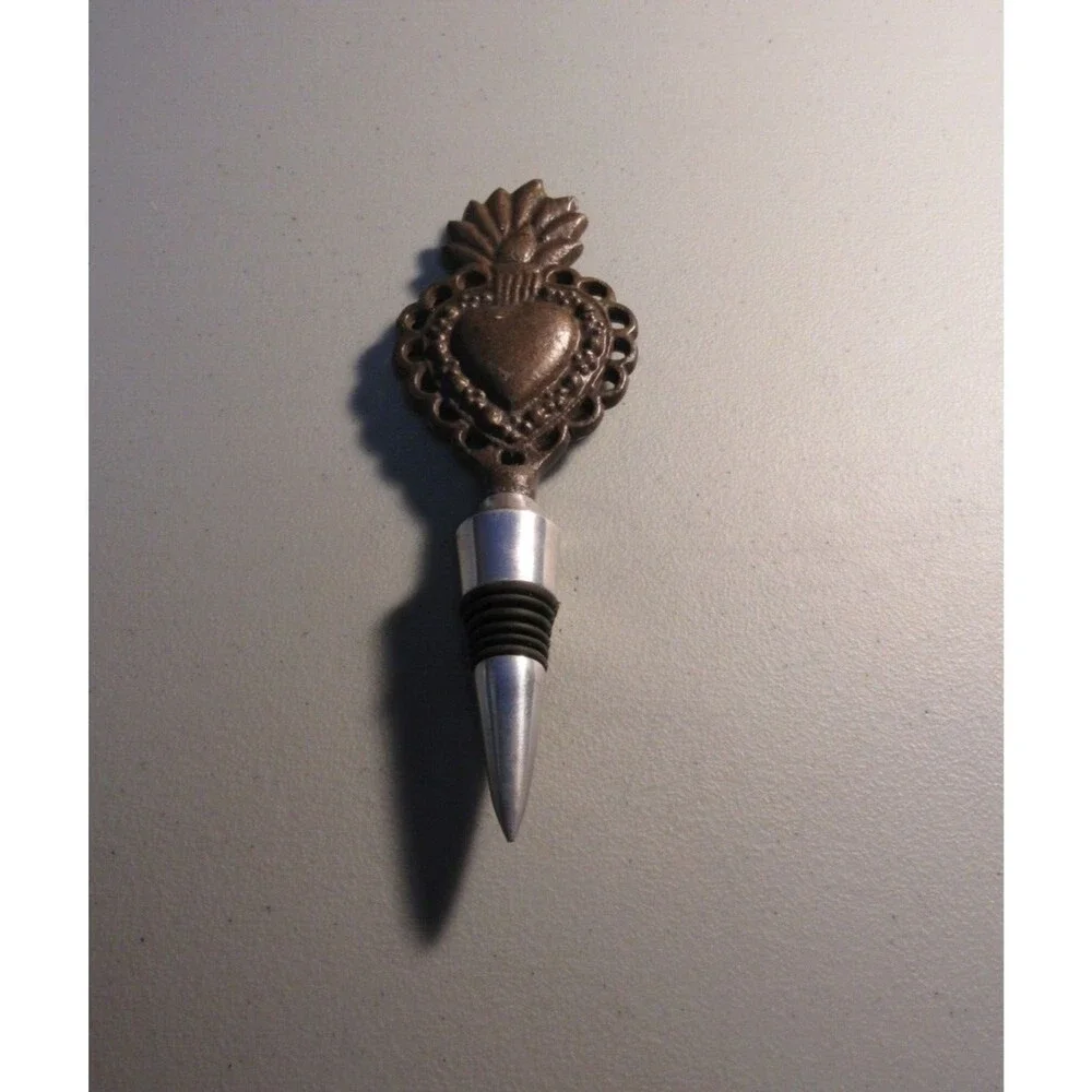 Cast Wine Stopper Geometric Design